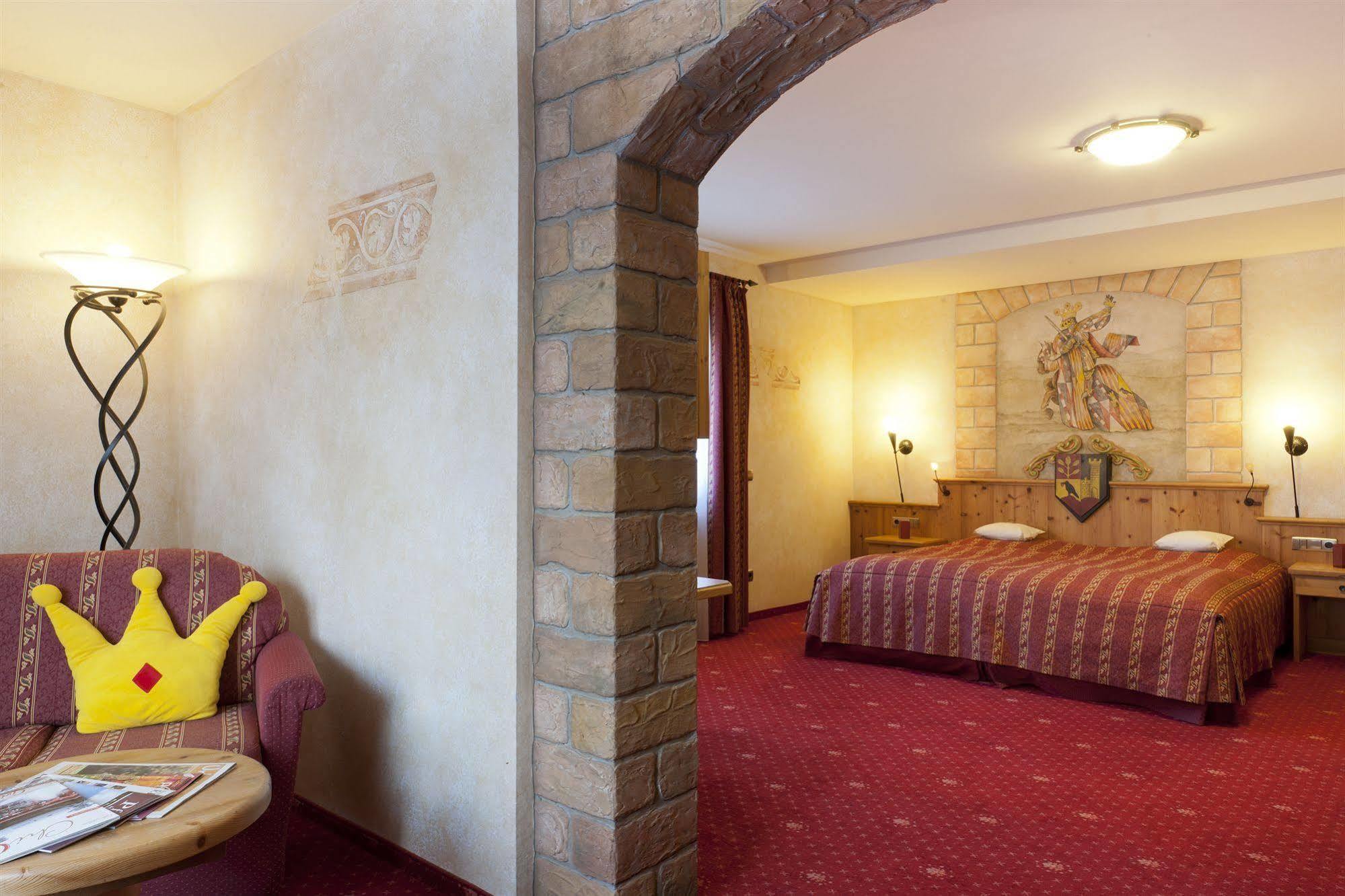 Gutshof Ziegelhuette Hotel อีเดินโคเบิน ภายนอก รูปภาพ